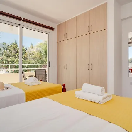 Appartement Helena *